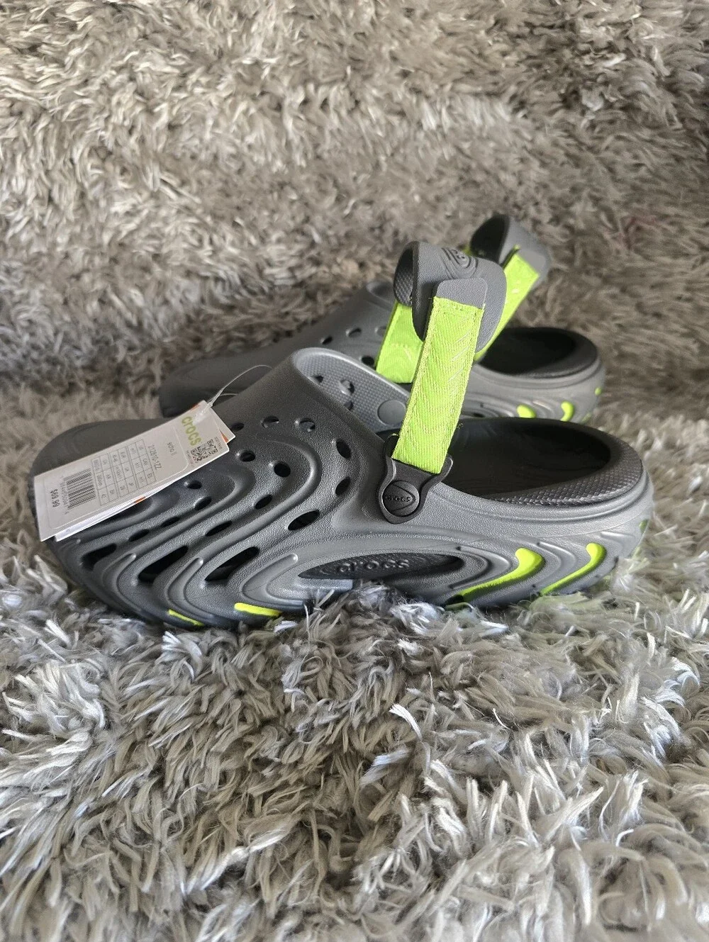CROCS step into